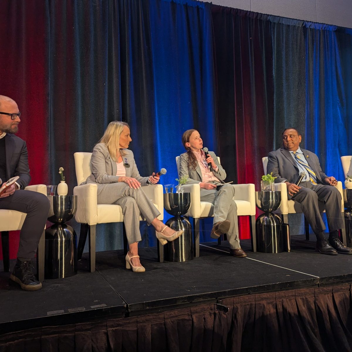 PXL_20251118_145653584